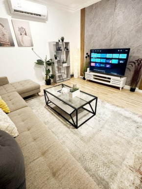Beautiful Apartment 2A